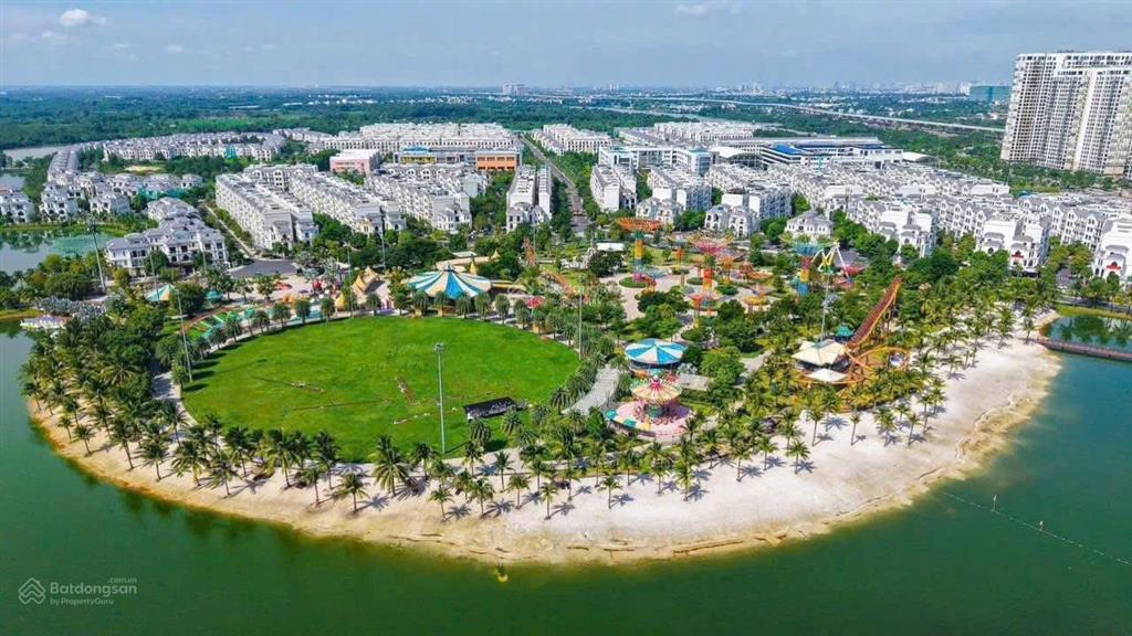 Sở hữu ngay nhà phố vinhomes saigon park hóc môn thanh toán 1.3 tỷ ngưng đến khi nhận nhà