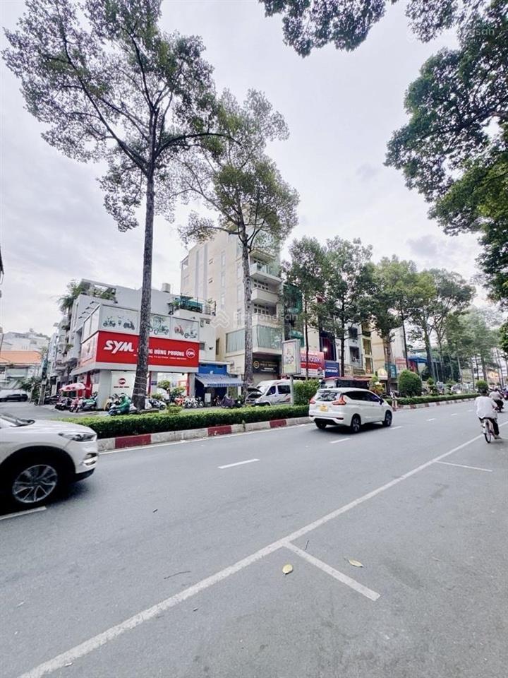 Hàng hiếm ngang 8x20 7 tầng  mt an dương vương quận 5  vuông đẹp 21 phòng chính chủ lâu năm