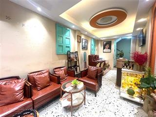 Sát quận 1 nhà 5 tầng nguyễn văn cừ 6pn giá chỉ 7 tỷ nhĩnh