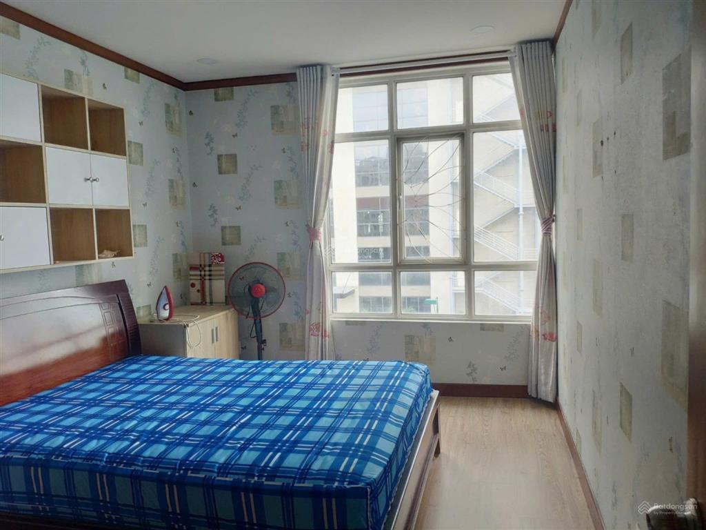 Cần bán căn hộ chung cư giai việt chánh hưng, 3pn, view thoáng mát, nhà đẹp, shr sang tên ngay