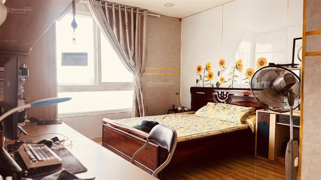 Cần bán căn hộ chung cư carina plaza, 2pn, nhà đẹp, lầu cao, view thoáng mát, sổ hồng sang tên ngay