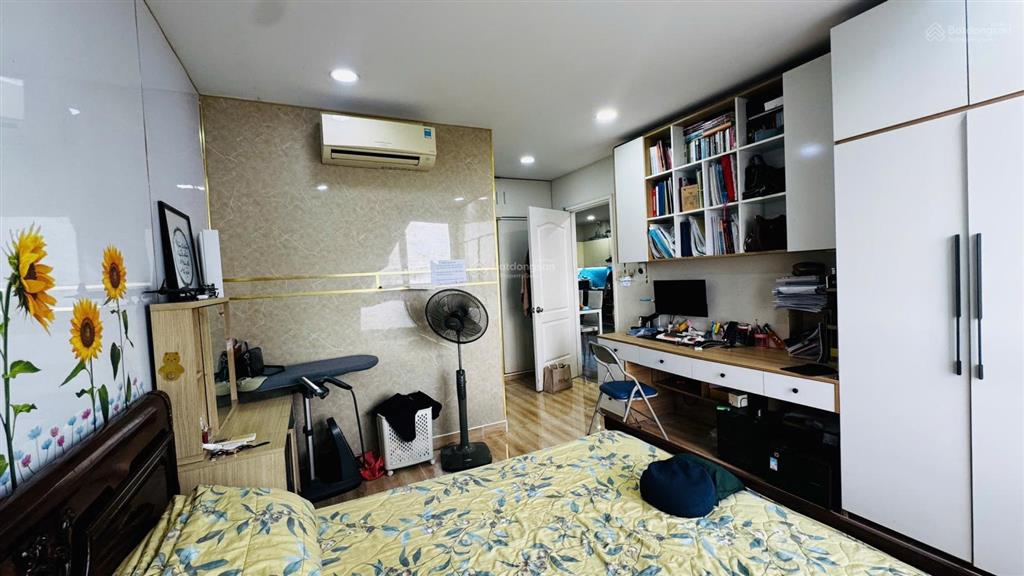 Cần bán căn hộ chung cư carina plaza, 2pn, nhà đẹp, lầu cao, view thoáng mát, sổ hồng sang tên ngay