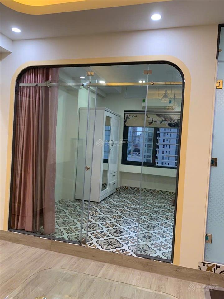 Cần bán căn hộ chung cư tôn thất thuyết, 2pn, nhà đẹp, sổ hồng sẵn