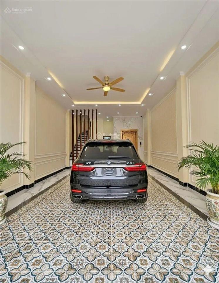 Bán nhà phân lô vỉa hè ngô thì nhậm hà đông dt 50m2, 7 tầng thang máy, full nội thất, kinh doanh.