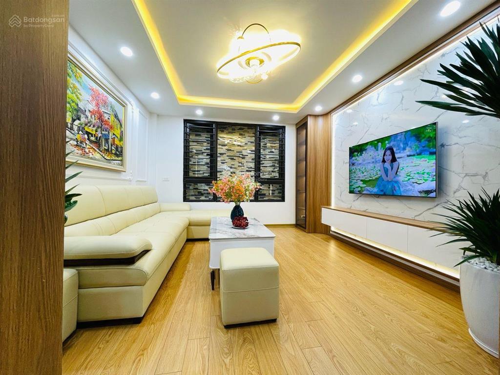 Siêu phẩm tô hiệu hà đông dt 42m2, 5 tầng, thang máy ôtô đỗ cửa,kinh doanh đều tốt, giá 10.5 tỷ