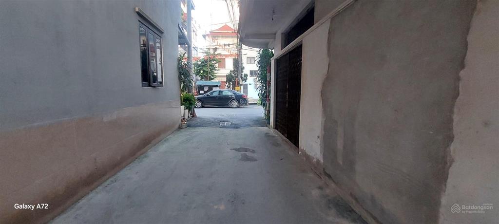 Cần gấp bán lô đất tại vạn phúc hà đôngdt 38 m2, mặt tiền 12m,lô góc, ô tô vào đất, giá 9.5 tỷ