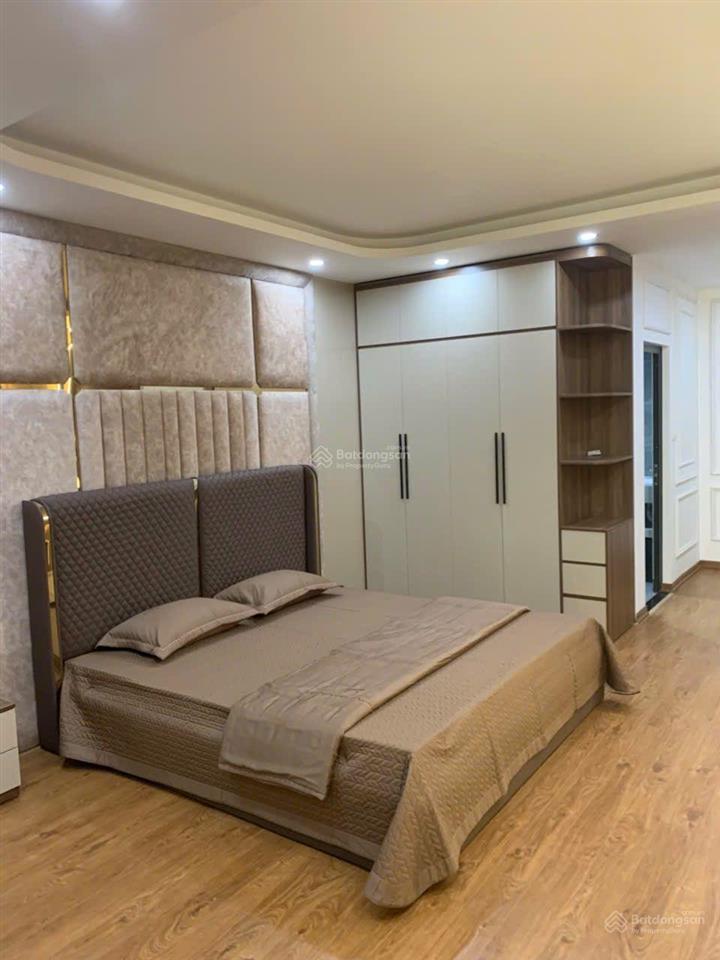 Bán gấp căn nhà ỷ la dương nội hà đông dt 45m2, 5 tầng, kinh doanh, để ở đều tốt, giá 7.5 tỷ.
