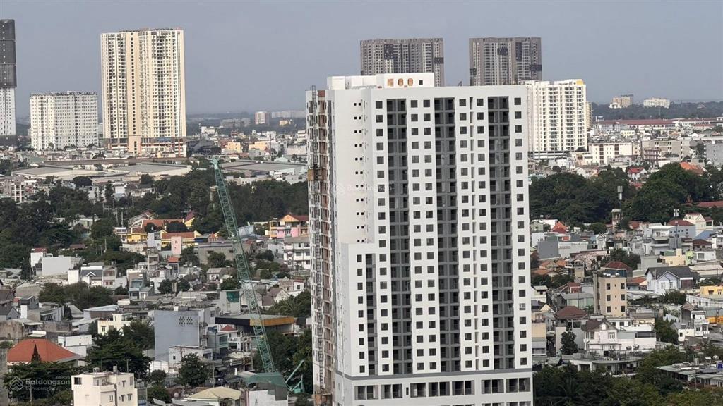 Bán gấp căn hộ prosper phố đông 2pn nhà mới