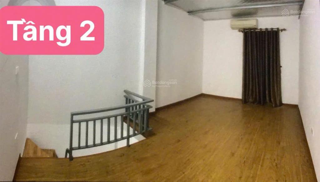 Cho thuê phòng 2 tầng 1 lửng dtsd 40m2, tháng 10 này ở luôn, full nội thất, chỉ 4,5 tr/tháng