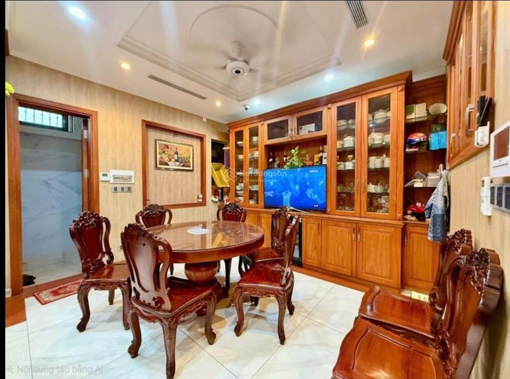 Mặt tiền đường c12 tân bình, cực hiếm, 150m2, 4 tầng hầm thang máy, nội thất cao cấp, giảm còn 55ty