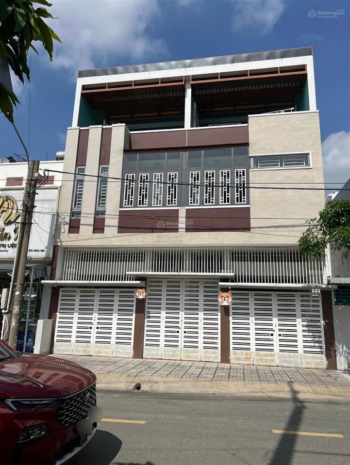 Bán nhà phố thương mại nguyễn văn tiết  5 x 20  3 tầng st trước sau  giá 6,118 tỷ