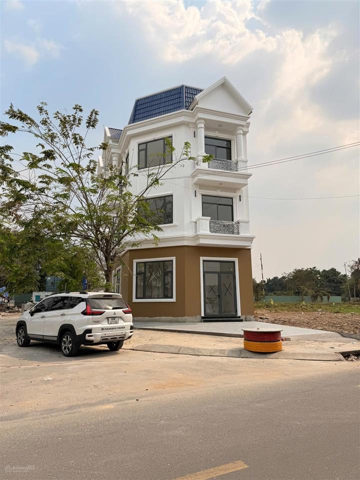 Còn 1 căn dt 89,6m2 mặt tiền đường 12m  ngang 5m  4 tầng  giá 5,925 tỷ ( bàn giao thô )