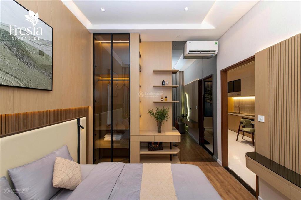 Bán căn hộ mới 100% 2pn  dt 51,5m2  view nội khu  hướng đn  giá 1,9tỷ  tt ~ 344tr kí hđmb