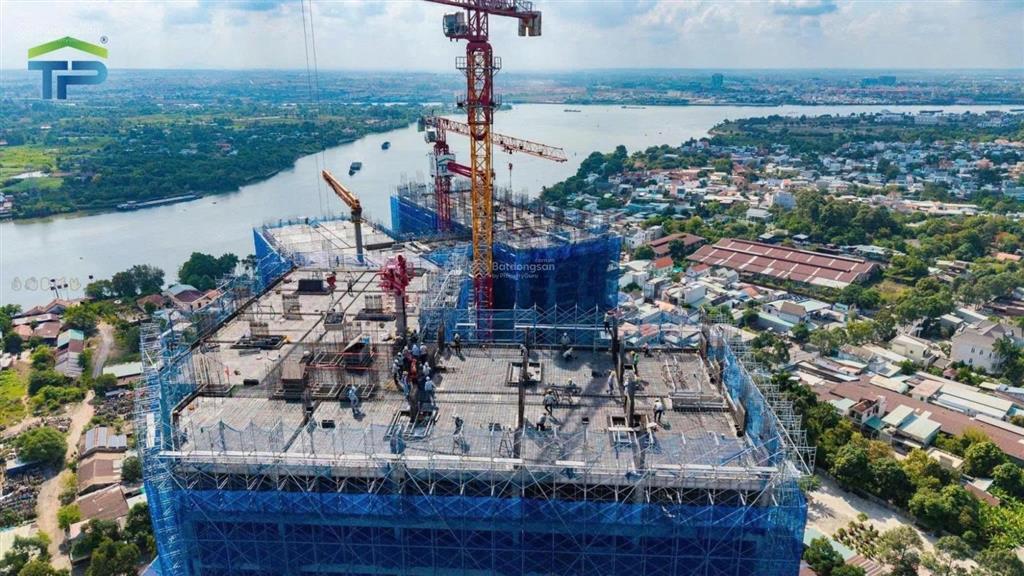 Căn hộ 2pn 2wc dt 51,5m² view sông tầng đẹp  giá 2,006 tỷ ck cao  tt 25% nhận nhà  vay 75%