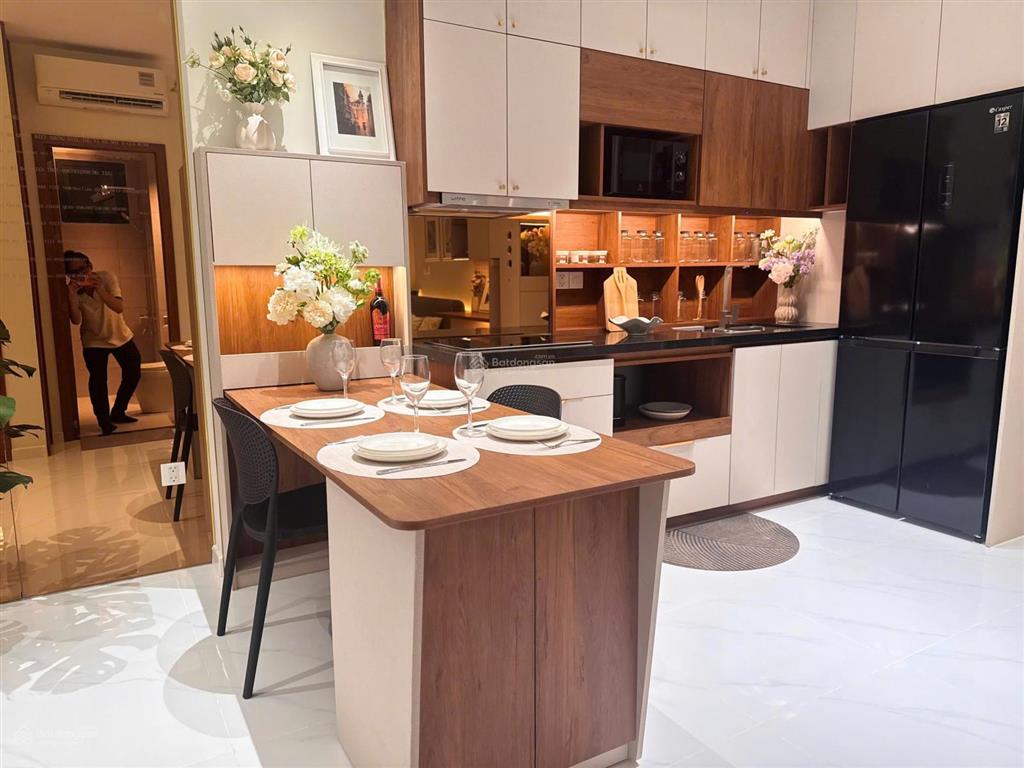 Bán căn hộ fresia riverside dt 51m²  2pn  view trực diện hồ bơi  giá 1,97 tỷ (đã vat)