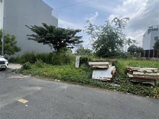 Bán đất đường thạnh lộc 50 phường thạnh lộc, q12,dt64m(4x16).hẻm 5m,giá 3,9tỷ đường 10m