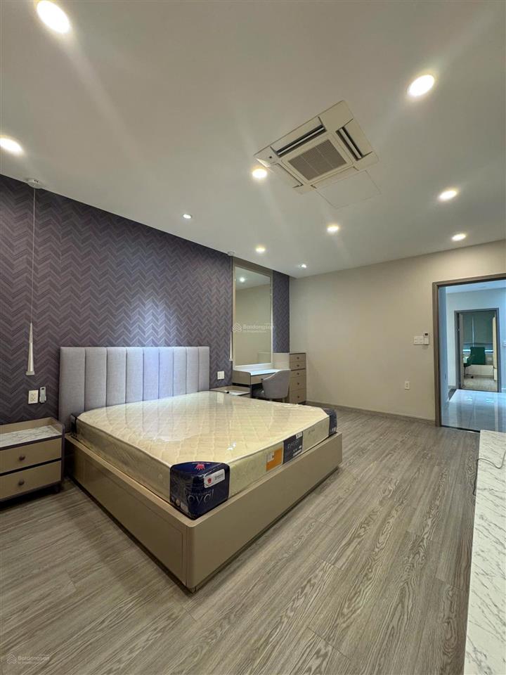 Cho thuê villa đảo kim cương dt 11x20m, hầm trệt 3lầu 6pn, full nt cao cấp, có thang máy. giá 90tr
