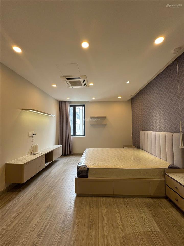 Cho thuê villa đảo kim cương dt 11x20m, hầm trệt 3lầu 6pn, full nt cao cấp, có thang máy. giá 90tr
