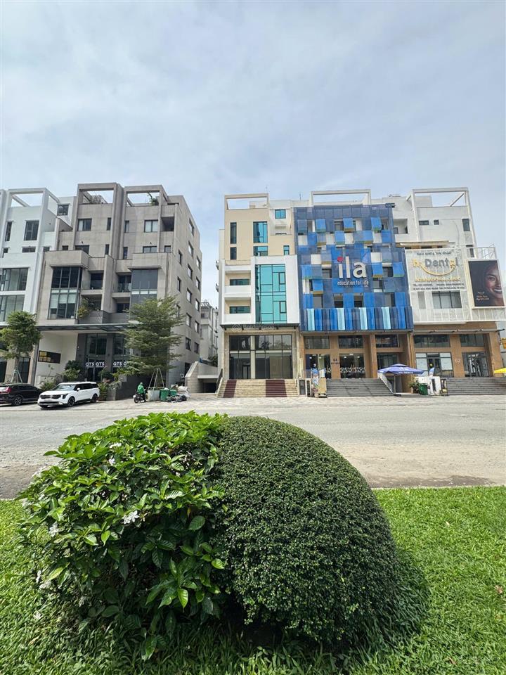 Cho thuê văn phòng dtsd 100m2 mặt tiền đường bát nàn 20m khu đảo kim cương q2 35tr/th
