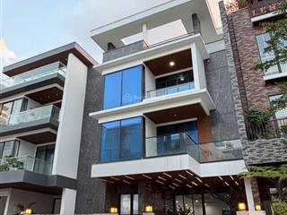 Cho thuê villa khu đảo kim cương quận 2. dt 10x18m, hầm 4 tầng, có 5pn full nội thất. giá 80tr/th