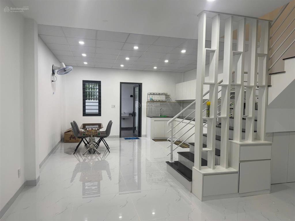 Bán shophouse đẹp xuất sắc 100m2, 1,35 tỷ tại kđt detaco nhơn trạch, đồng nai