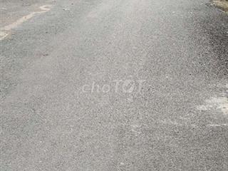 BÁN NHÀ HÓC MÔN - Ô TÔ ĐẬU CỬA - DT KHỦNG - GIÁ RẺ.