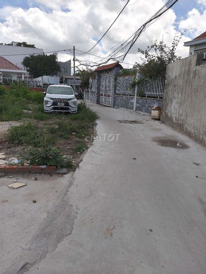 BÁN ĐẤT HÓC MÔN - Ô TÔ ĐẬU ĐẤT - DT KHỦNG - GIÁ CỰC RẺ 