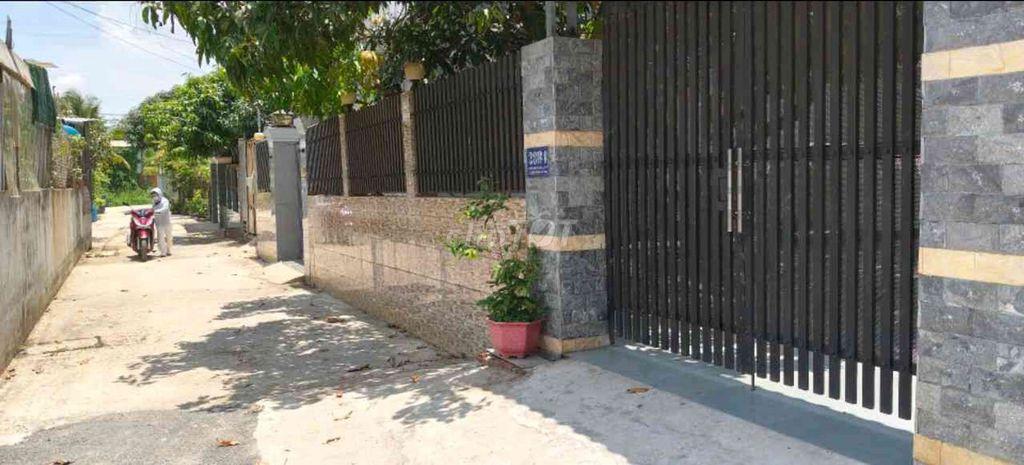 BÁN ĐẤT HÓC MÔN - Ô TÔ ĐẬU CỬA - DT KHỦNG - GIÁ CỰC RẺ 