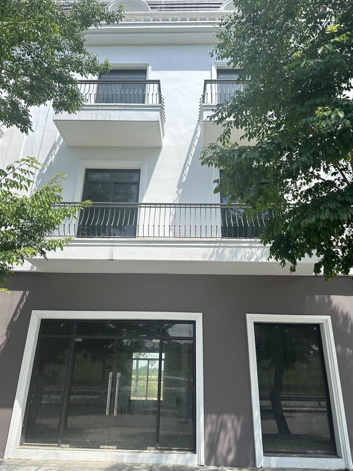 Bán nhanh lô shophouse 2 mặt đường dự án vinh park river