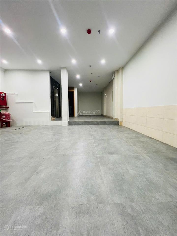 Gà đẻ trứng vàng  chung cư mini 7 tầng thang máy  21 phòng doanh thu 120tr/ tháng