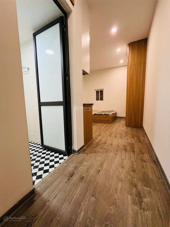 Gà đẻ trứng vàng  chung cư mini 7 tầng thang máy  21 phòng doanh thu 120tr/ tháng