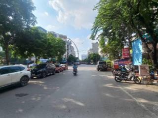 Cần bán gấp nhà lô góc văn khê  giá chỉ 16 tỷ. ưu tiên khách thiện chí mua nhanh gia lộc tốt