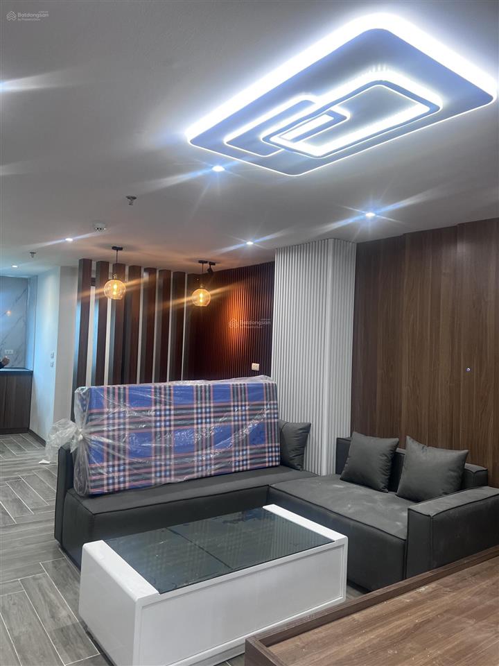 Dòng tiền đỉnh nhất vạn phúc  vị trí vip. 7 tầng thang máy  giá bán nhanh