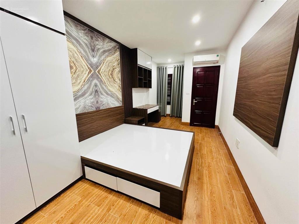 Nhà vạn phúc hà đông 30m2, 5 tầng, giá 7.1 tỷ hiếm