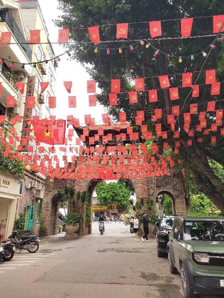 Cần tiền giảm gấp 1t.ỷ phố lụa  hà đông chuẩn sổ 40m2  nhà 4 tầng  mt 5.2m