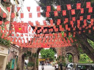 Cần tiền giảm gấp 1t.ỷ phố lụa  hà đông chuẩn sổ 40m2  nhà 4 tầng  mt 5.2m