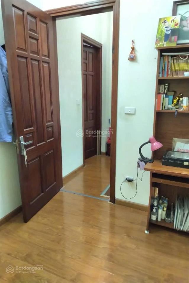 Cần tiền giảm gấp 1t.ỷ phố lụa  hà đông chuẩn sổ 40m2  nhà 4 tầng  mt 5.2m