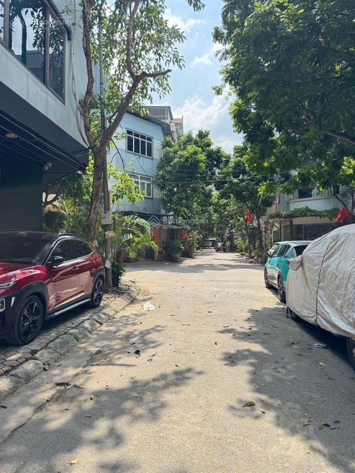 Cần bán 50m2 đất phân lô  giáp park city hà đông . giá đầu tư