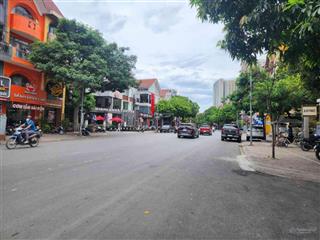 Bán nhanh nhà phố nguyễn văn lộc  4 tầng  ô tô thông  đang cho thuê 12tr / giá chỉ 12.5 tỷ