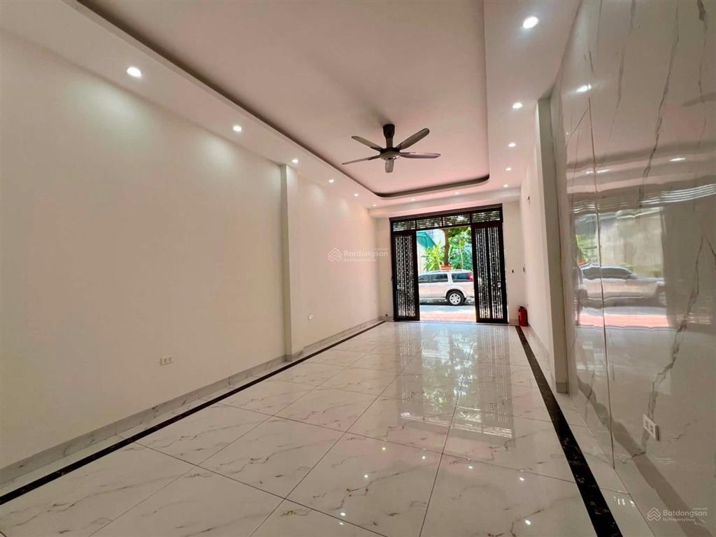Liền kề văn khê  phân lô ô tô tránh. diện tích 50m2  tỷ nhà xây 7 tầng thang máy. giá chào 10x