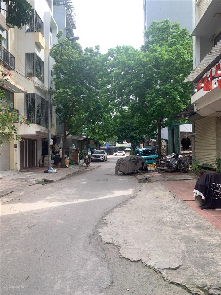 Liền kề văn khê  phân lô ô tô tránh. diện tích 50m2  tỷ nhà xây 7 tầng thang máy. giá chào 10x