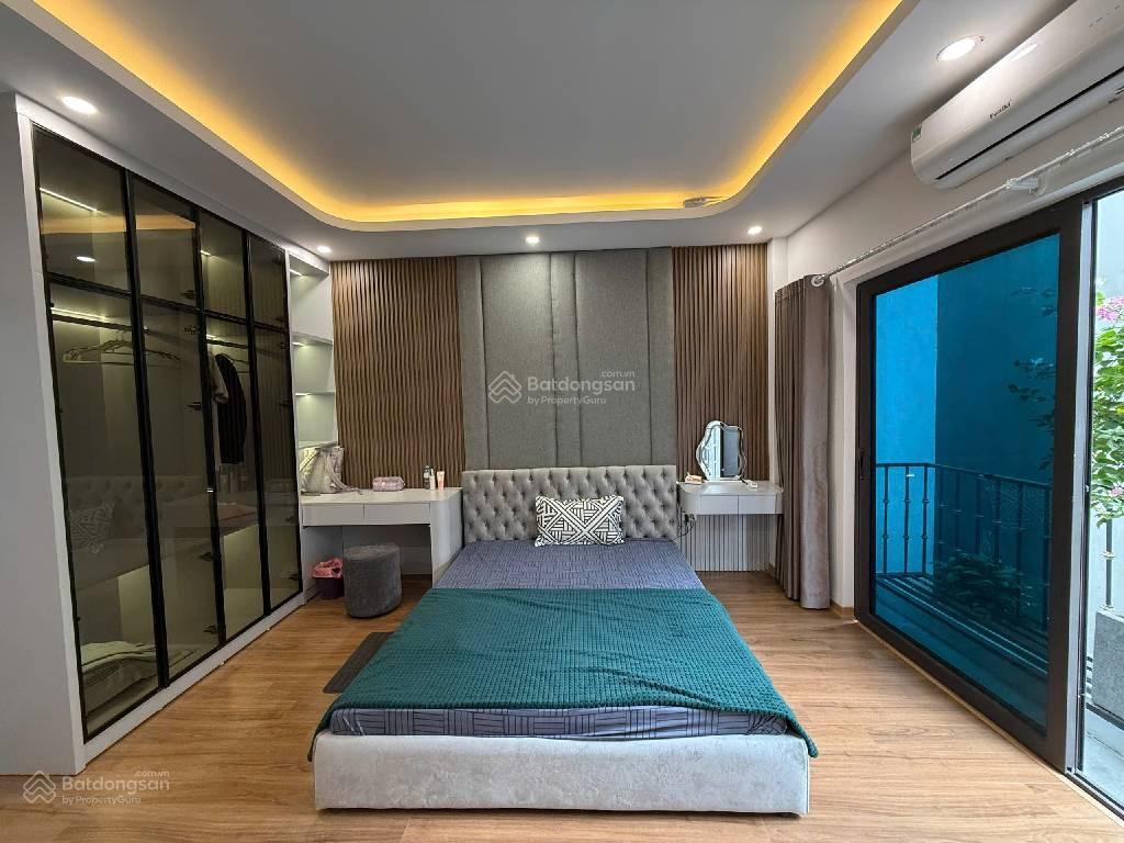 Cần bán nhà học viện an ninh  5 tầng. giá 8,8 tỷ. khu vực hiếm nhà bán