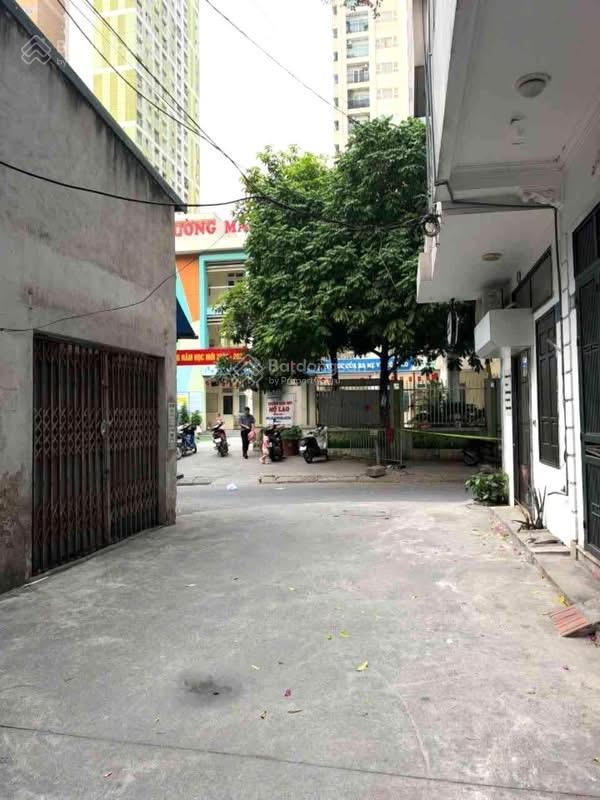 Trần phú  hđ  ô tô đỗ cửa  cần bán gấp  36m2 x 5 tầng hơn 7 tỷ