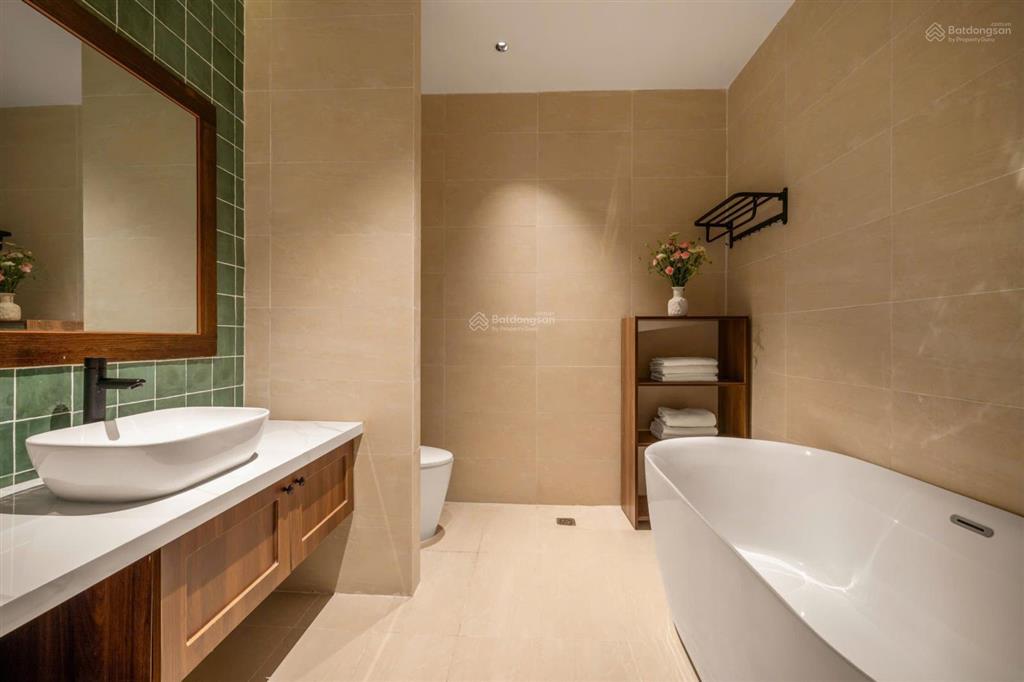 Bán nhà mặt phố 72 phan bôi, 17,3 tỷ, 80m2, 5pn, 5wc, pháp lý đầy đủ.