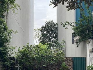 Bán 90m2 đất phố việt hứng viar hè ô tô tránh kinh doanh
