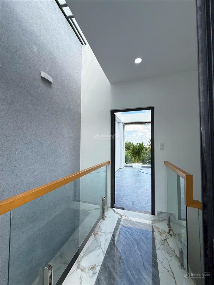 Bán nhà mới xây 1 trệt 2 lầu đường 12m vị trí đẹp p. thạnh xuân chỉ 4.79 tỷ