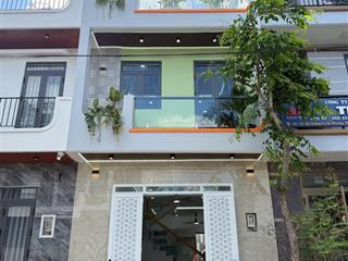 Bán nhà mới xây 1 trệt 2 lầu đường 12m vị trí đẹp p. thạnh xuân chỉ 4.79 tỷ