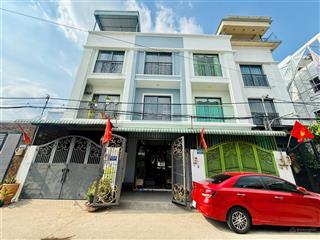Bán nhà 1 trệt 2 lầu đường xe tải diện tích 60m2 4pn full nội thất giá chỉ 4,98 tỷ
