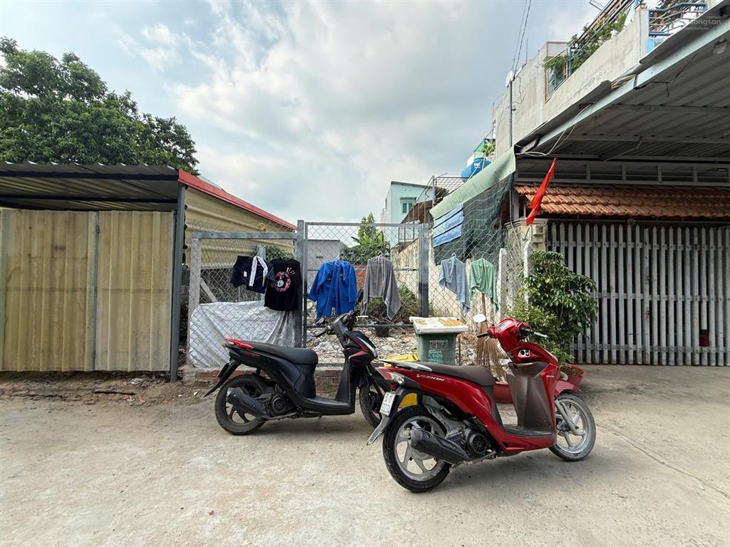 Bán đất chiều dài (4.3x20m) ngay gần cầu ông đụng giá 3 tỷ 650 triệu