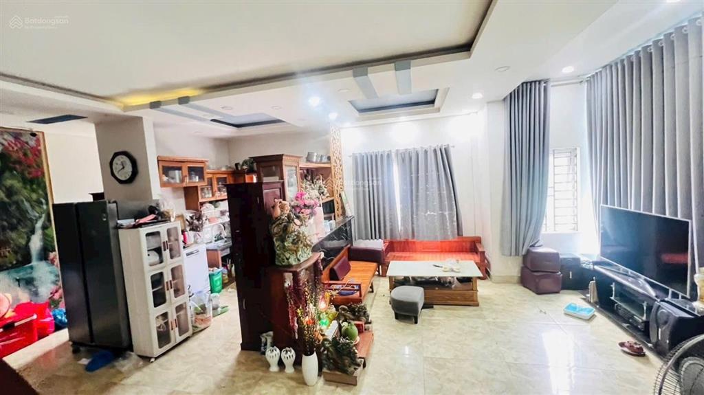 Bán căn hộ dịch vụ phường an phú đông 6 tầng 12 phòng thu nhập 36tr/t chỉ 13tỷ